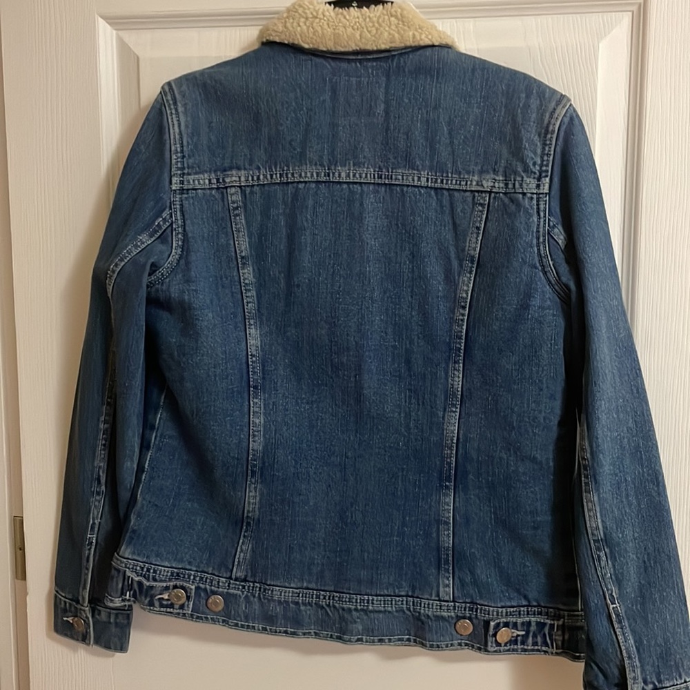 Old Navy Denim Sherpa Denim Jacket. - Picture 6 of 9